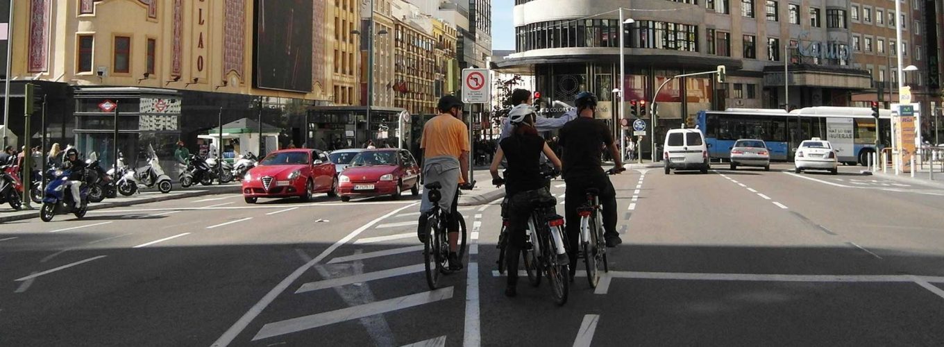 Qué puedes hacer para ir en bici sin miedo y con seguridad por tu ciudad