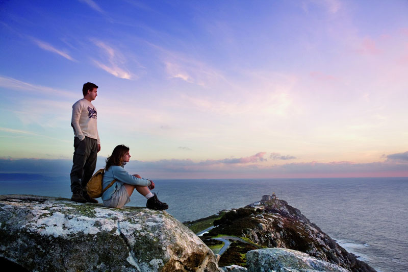 Los 10 mejores lugares naturales para ver atardeceres espectaculares. Finisterre (A Coruña, Galicia)