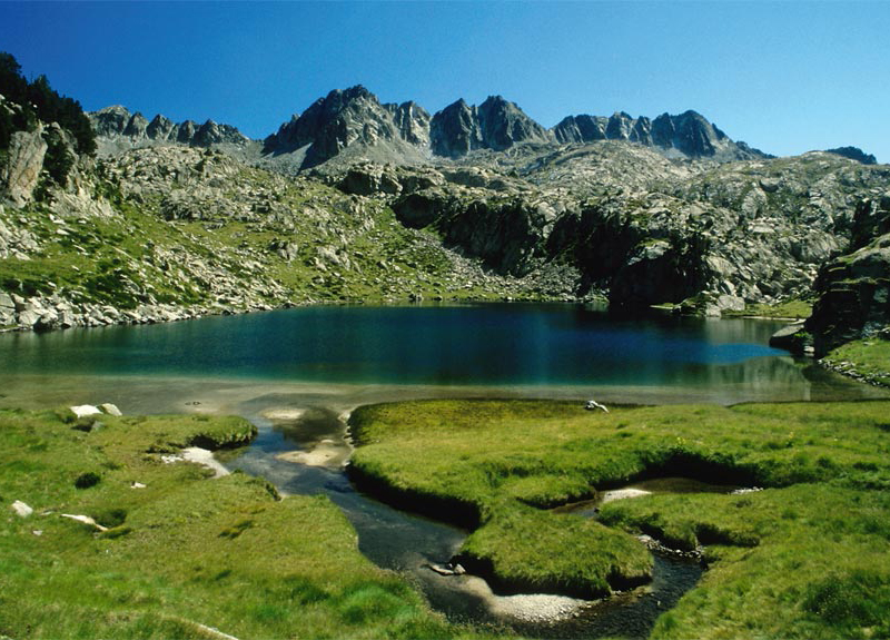 rutas por lagos de montaña
