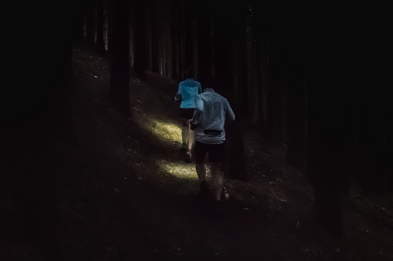 correr de noche