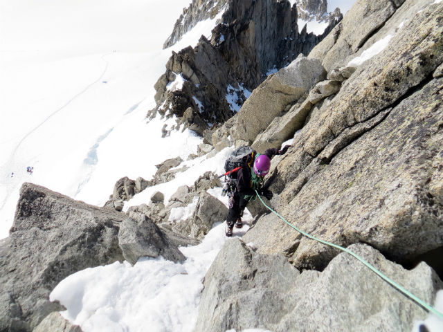 UKCOCO Cuerda de rescate al aire libre cuerda de seguridad de 15 metros de largo Escalada Salvaje Senderismo Equipo de supervivencia para montañismo escalada en roca 