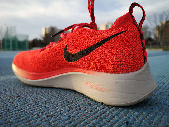 Test Nike Zoom Fly Flyknit: creadas para la velocidad - Blog de Running Forum Sport