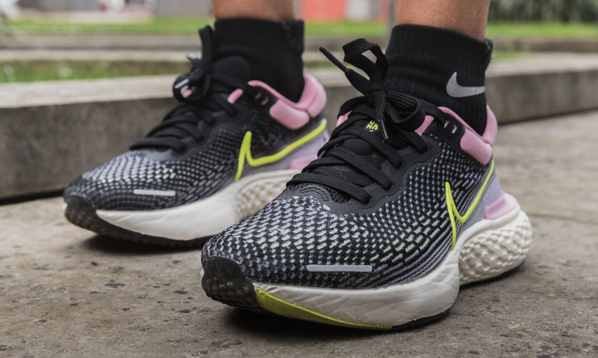Químico Inactividad Sumergido Nike ZoomX Invincible Run: ¡Las zapatillas rápidas sin carbono existen!